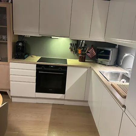 Perfect For Families With Children Accommodates 6 People