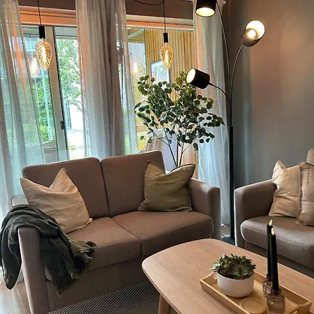Perfect For Families With Children Accommodates 6 People *